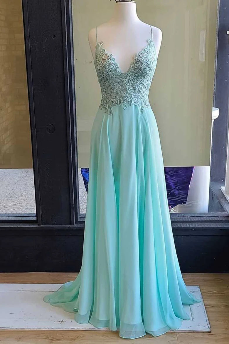 Vestido de fiesta largo de gasa con apliques en forma de A
